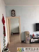 淇濱區(qū)第一中學(xué)家屬院單元房出售，急！